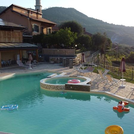 גרלנדה Agriturismo Gli Ulivi מראה חיצוני תמונה
