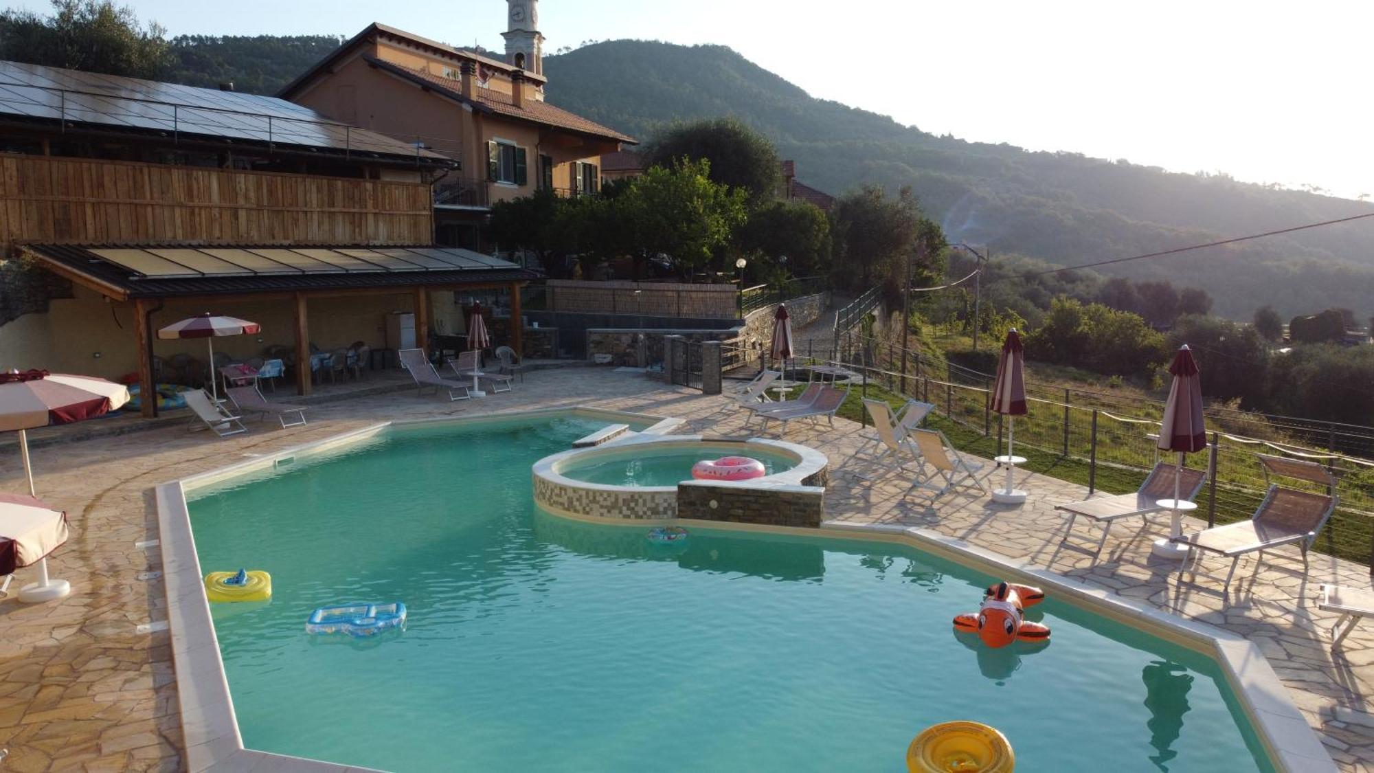 גרלנדה Agriturismo Gli Ulivi מראה חיצוני תמונה