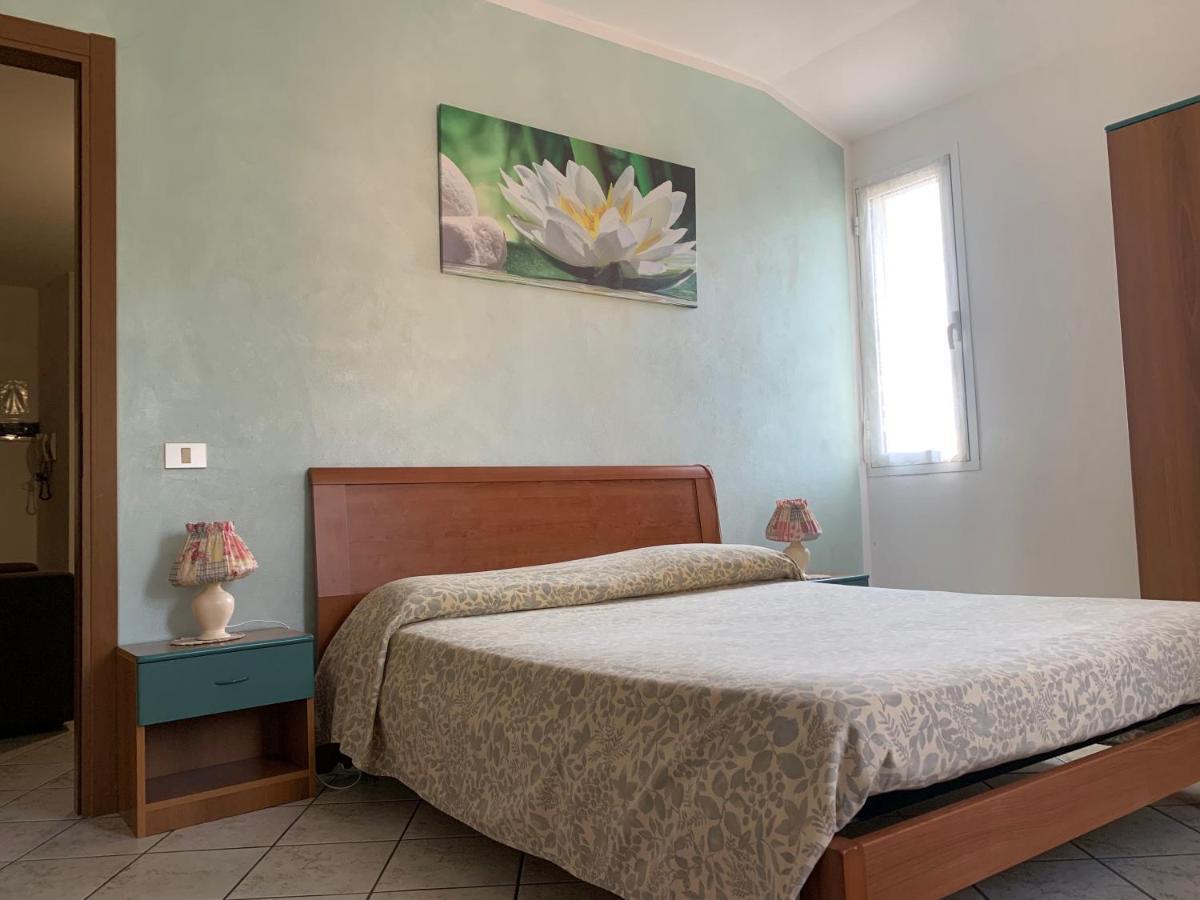 גרלנדה Agriturismo Gli Ulivi מראה חיצוני תמונה